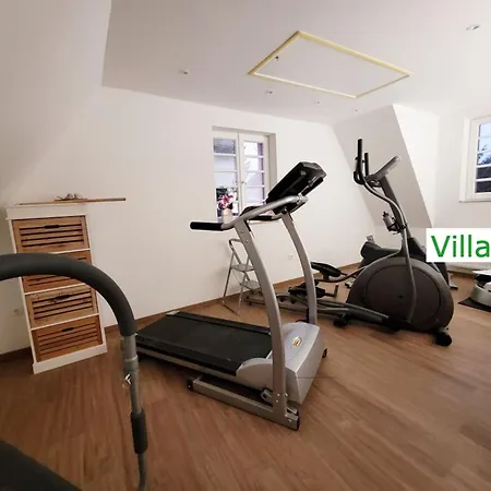Luxus Emg Hannover, Messe, Braunschweig Mit Sauna, Garten Fuer Familien Gruppen Bis 25 Personen לרטה