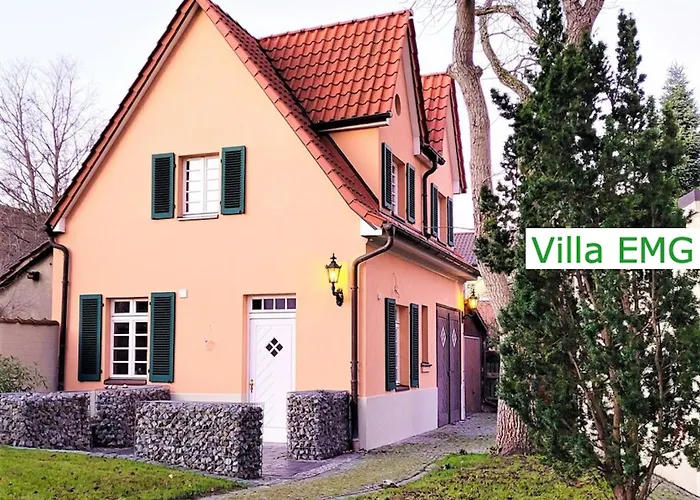 Вилла Luxus Emg Hannover, Messe, Braunschweig Mit Sauna, Garten Fuer Familien Gruppen Bis 25 Personen