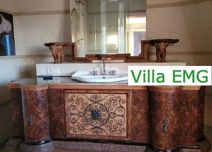 Luxus Emg Hannover, Messe, Braunschweig Mit Sauna, Garten Fuer Familien Gruppen Bis 25 Personen *
