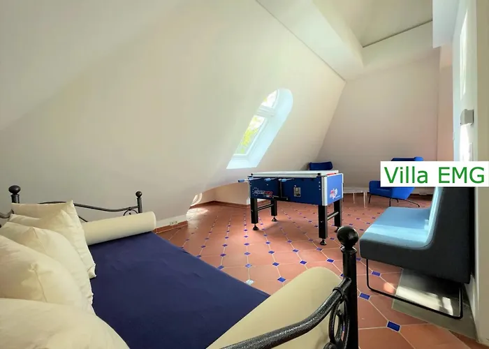 Luxus Emg Hannover, Messe, Braunschweig Mit Sauna, Garten Fuer Familien Gruppen Bis 25 Personen