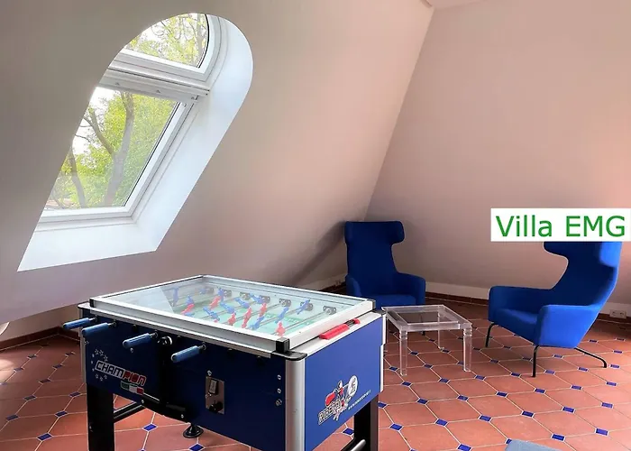Вилла Luxus Emg Hannover, Messe, Braunschweig Mit Sauna, Garten Fuer Familien Gruppen Bis 25 Personen